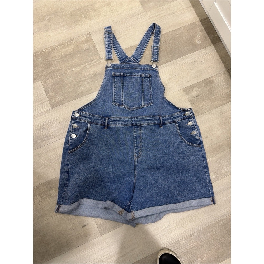 Ava & Viv Blue Denim Overall Shorts Size 20 Rolled Cuff Excellent Condition